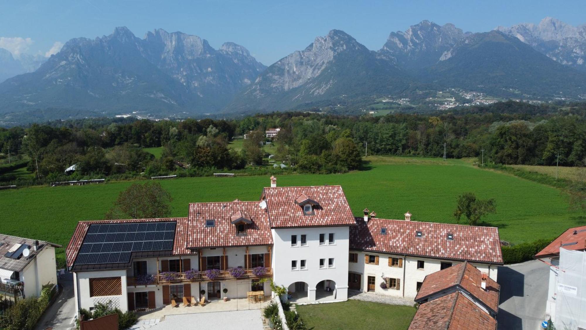 Corte Varola B&B Zia Marisa Belluno Exteriör bild